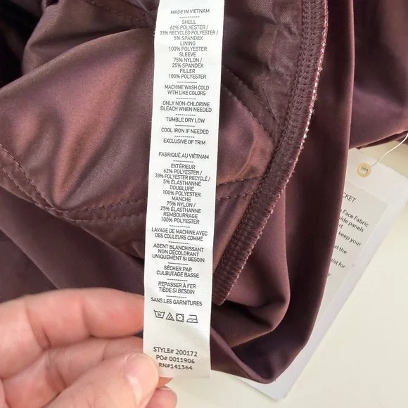 Rhone Alpine Jacket Brown Berry Quilted Satin Mock Neck Full Zip Womens Medium - Picture 8 of 10